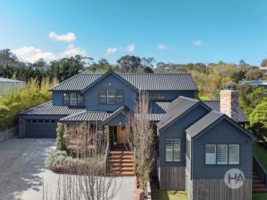 House For Sale - VIC - Mount Eliza - 3930 - Walk to the Village ~ Walk to the Beach (Image 2)
