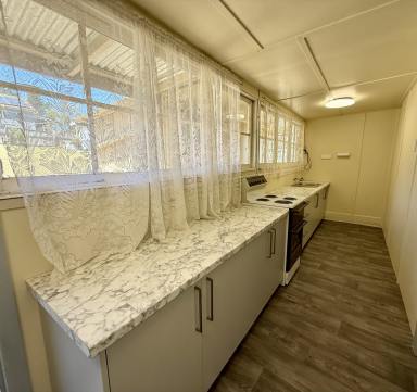 House For Lease - NSW - Portland - 2847 - country-style home set on a spacious large block  (Image 2)