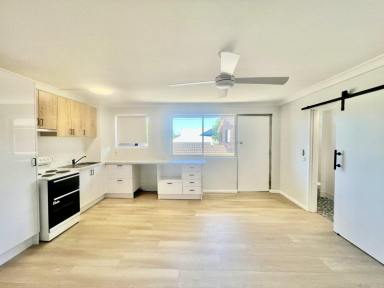 Flat For Lease - NSW - Taree - 2430 - Location, Lifestyle, and Comfort All in One  (Image 2)
