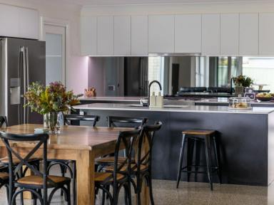 House For Sale - NSW - Old Bar - 2430 - AN OPPORTUNITY NOT TO BE MISSED  (Image 2)