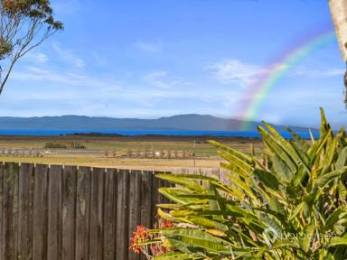 House For Sale - VIC - Toora - 3962 - NEAT HOME WITH AMAZING VIEWS  (Image 2)