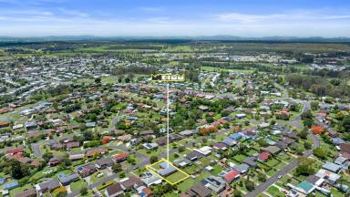 House For Sale - NSW - South Grafton - 2460 - Market Rarity - Low Set, Flood Free Brick & Tile  (Image 2)