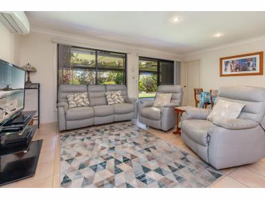 House For Sale - NSW - Forster - 2428 - Modern Comfort in a Peaceful, Level Forster Location  (Image 2)