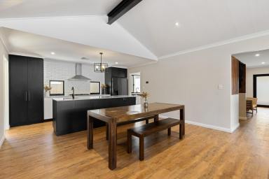 House For Sale - WA - Dawesville - 6211 - Coastal Elegance in Dawesville (Image 2)