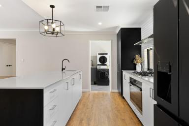 House For Sale - WA - Dawesville - 6211 - Coastal Elegance in Dawesville (Image 2)