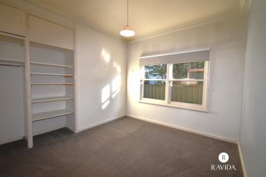 House For Lease - VIC - Wangaratta - 3677 - Pool for Summer  (Image 2)