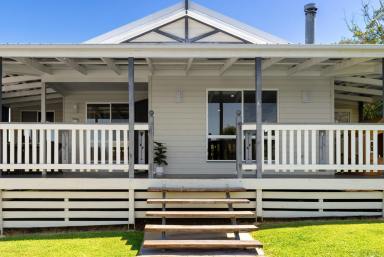 House For Sale - QLD - Cooroy - 4563 - Charming Character Home With the Trifecta - Shed, Pool & Position  (Image 2)