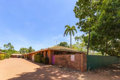 House For Sale - WA - Broome - 6725 - Light filled, Old Broome Gem - Walk to Town Beach!  (Image 2)