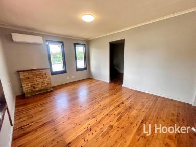 House For Lease - NSW - Inverell - 2360 - Renovated Family Home (Image 2)