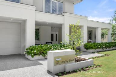 House For Sale - WA - Alfred Cove - 6154 - Luxury Redefined in Premium Pocket of Alfred Cove  (Image 2)