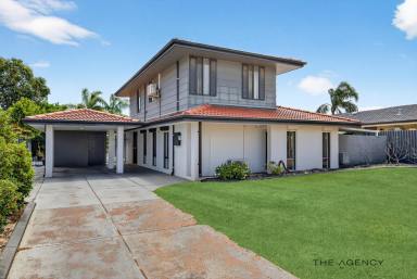 House For Sale - WA - Woodvale - 6026 - Spacious Two-Storey Family Entertainer in a Highly Sought-After Woodvale Pocket  (Image 2)
