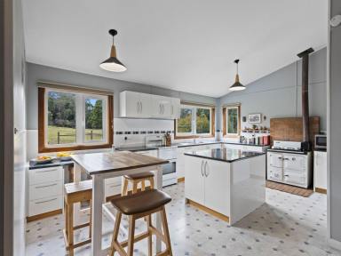 Lifestyle For Sale - TAS - Loongana - 7315 - Private North-Facing Haven  (Image 2)