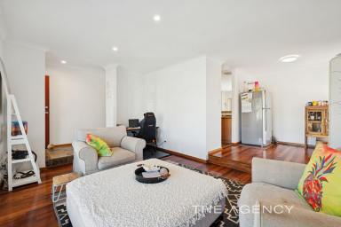 House For Sale - WA - Padbury - 6025 - Right Where You Want to be!  (Image 2)