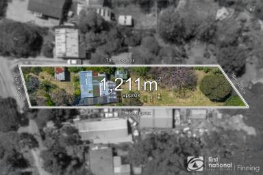 House For Sale - VIC - Cannons Creek - 3977 - RENOVATE OR REBUILD… THE CHOICE IS YOURS! (Image 2)