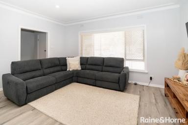 House For Lease - NSW - Mount Austin - 2650 - RENNOVATED DELIGHT  (Image 2)