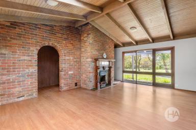 Acreage/Semi-rural For Sale - VIC - Balnarring - 3926 - A Country Canvas with Two Freestanding Homes (Image 2)