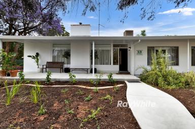 House For Sale - VIC - Mildura - 3500 - Renovated Character Home with Modern Appeal  (Image 2)