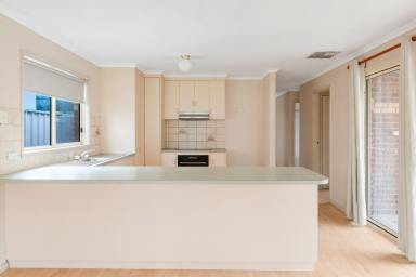 House For Sale - VIC - Mildura - 3500 - A Reliable Mildura Investment with Growth Potential  (Image 2)