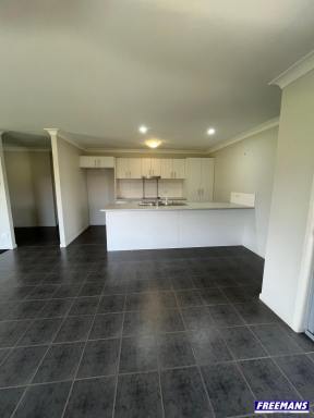 House For Lease - QLD - Memerambi - 4610 - Fantastic 3 Bedroom, 2 Bathroom Property  (Image 2)