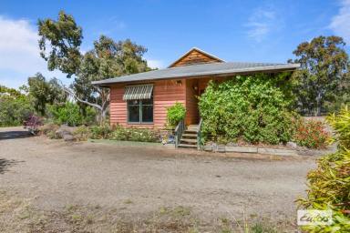 House For Sale - VIC - Lake Lonsdale - 3381 - Lake, Land  And Lifestyle Between Halls Gap and Stawell  (Image 2)