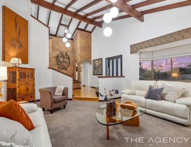 House For Sale - WA - Lesmurdie - 6076 - Your Perth Hills Haven!  (Image 2)