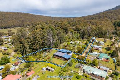 House For Sale - TAS - Adventure Bay - 7150 - Space, Views & a Lifestyle You'll Instantly Fall in Love With!  (Image 2)