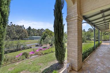 House For Sale - VIC - Neerim South - 3831 - Fabulous Lifestyle, Shedding & Dual Living on 1.25 Acres  (Image 2)