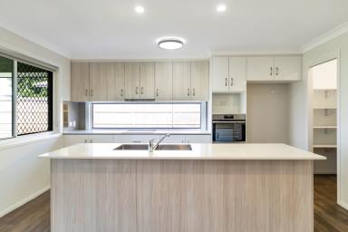 House For Lease - QLD - Kleinton - 4352 - Modern Family Comfort with Space, Style and Convenience  (Image 2)