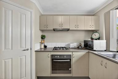 House For Sale - WA - Wilson - 6107 - Spacious Villa with a Pictureque outlook  (Image 2)