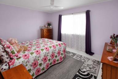 House For Lease - NSW - Tenterfield - 2372 - FOR RENT  (Image 2)
