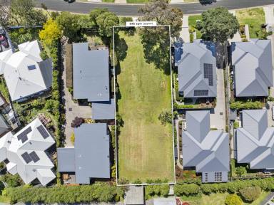Residential Block Auction - VIC - McCrae - 3938 - Endless Potential on 948sqm – Build Your Dream or Develop (STCA)  (Image 2)