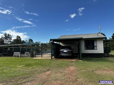 House For Lease - QLD - Kingaroy - 4610 - Rural Rental on 3 Acres - Freshly Renovated  (Image 2)