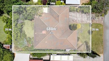 House For Sale - WA - Willetton - 6155 - Attention Builders, Developers & Investors!  (Image 2)