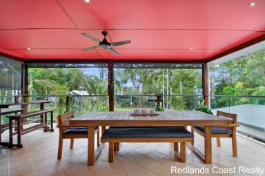 House For Sale - QLD - Macleay Island - 4184 - Huge Home, Endless Space & More Than Meets the Eye  (Image 2)