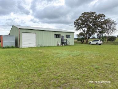 Acreage/Semi-rural For Sale - NSW - Inverell - 2360 - LAID BACK LIVING ON 2 ACRES  (Image 2)