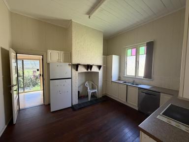 House For Lease - NSW - Grafton - 2460 - Family Home Close to CBD  (Image 2)