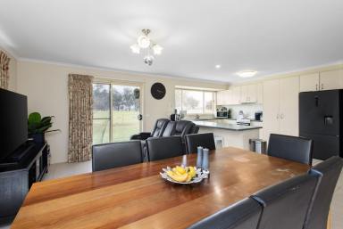 House For Sale - VIC - Huntly - 3551 - Acreage Living On the Edge of Huntly Township  (Image 2)