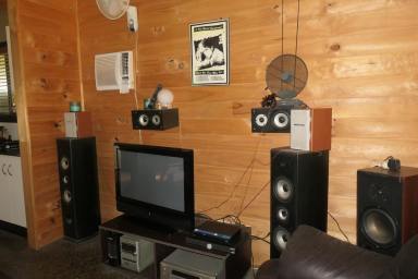 Lifestyle For Sale - NSW - Drake - 2469 - RELAXED, EASY LIVING (Image 2)