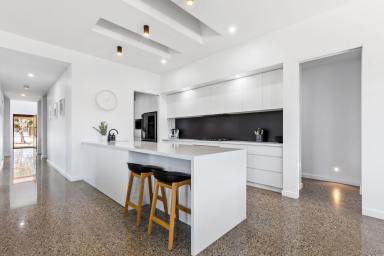 House For Sale - VIC - Huntly - 3551 - Modern Family Living With Shed & Style in Homestead Estate (Image 2)