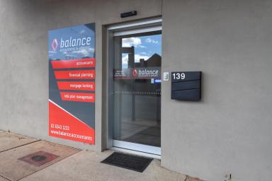 Office(s) For Sale - NSW - Grenfell - 2810 - 'AS NEW' EXTENSIVELY RENOVATED THROUGHOUT, PREMIUM LOCATION (TENANTED 6.1- 6.5% RETURN)  (Image 2)