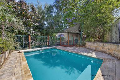 House For Sale - WA - East Victoria Park - 6101 - Character, Comfort and a little slice of nature... (Image 2)