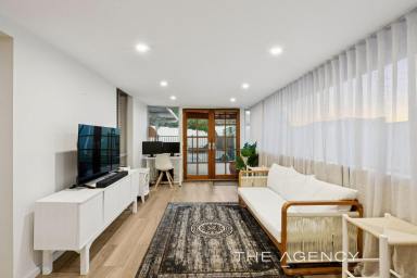 House For Sale - WA - Craigie - 6025 - THE CORNER ENTERTAINER - Guaranteed to cause lifestyle envy!  (Image 2)