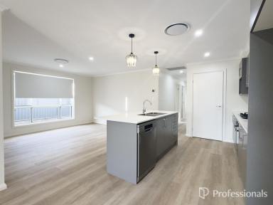 House For Lease - NSW - North Tamworth - 2340 - Newly Built - 4 Bedroom Duplex  (Image 2)