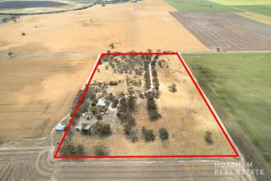 House For Sale - VIC - Natimuk - 3409 - Renovate & Profit - 25.67 Acres.  (Image 2)