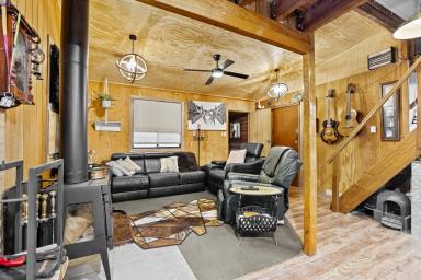 Acreage/Semi-rural For Sale - NSW - Doctors Gap - 2790 - Escape The City – A Serene Lifestyle Awaits!  (Image 2)