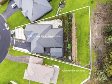 House For Sale - NSW - Lithgow - 2790 - Impeccably Presented Family Home in a Sought-After South Littleton Location  (Image 2)