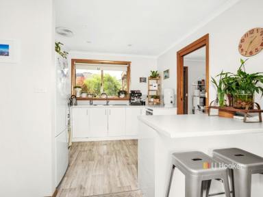 Unit For Sale - TAS - Devonport - 7310 - Stand Alone Unit  (Image 2)