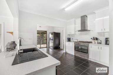 House For Sale - VIC - Stawell - 3380 - Ideal First Home or Investment Opportunity  (Image 2)