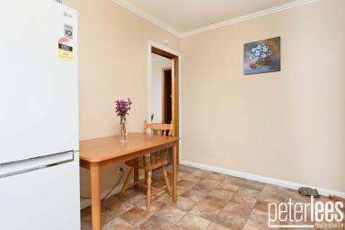 House For Sale - TAS - Prospect Vale - 7250 - Prime Prospect Vale Living, Move in Ready  (Image 2)