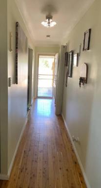 House For Sale - NSW - Cowra - 2794 - Spacious Family Living on Over an Acre The Best of Town Convenience and Rural Lifestyle  (Image 2)